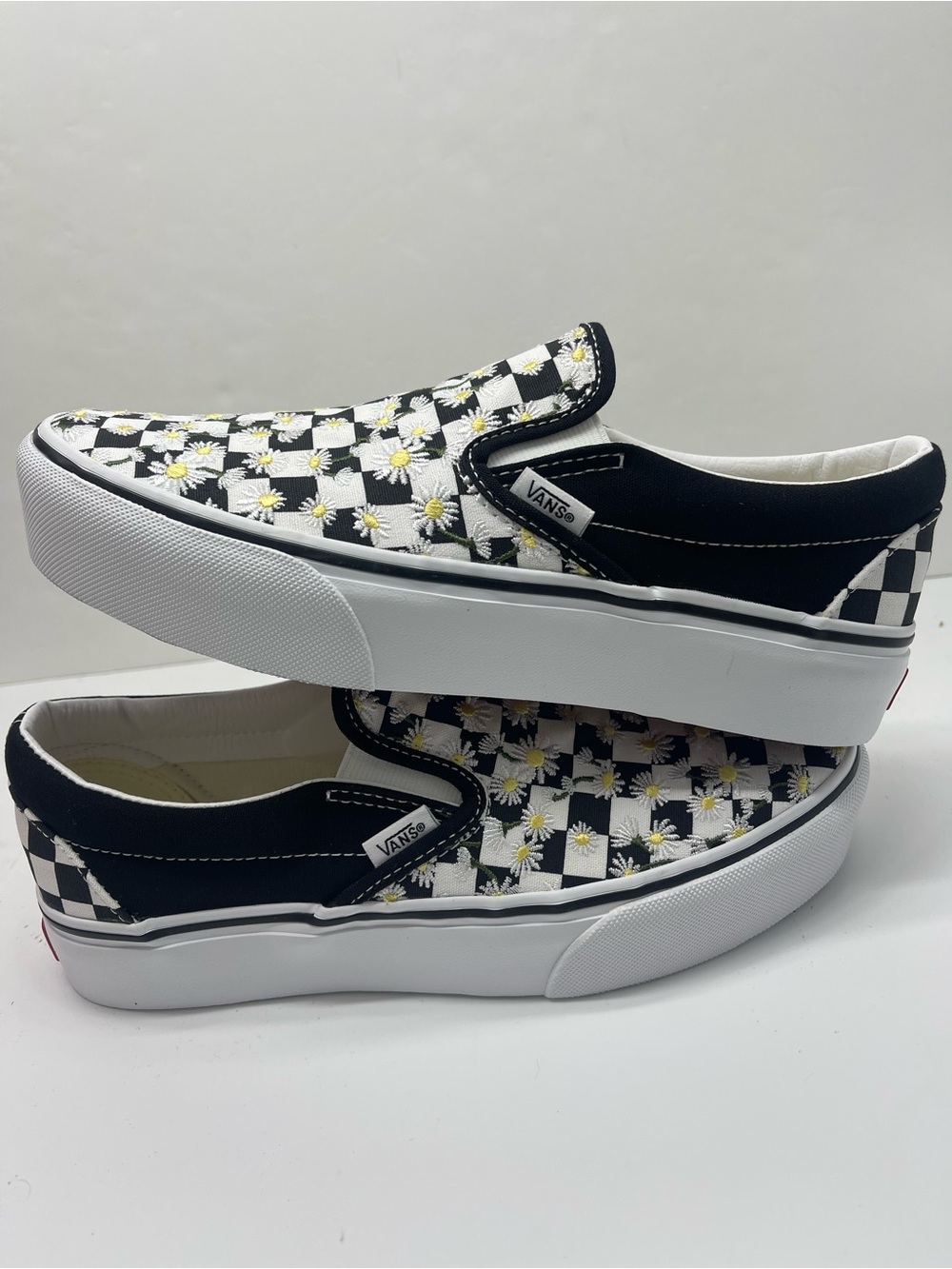 Vans Classic Slip-On Platform FLORAL CHECKERBOARD BLACK/WHY
VN000EA9BA2 Sneakers - Picture 16 of 16